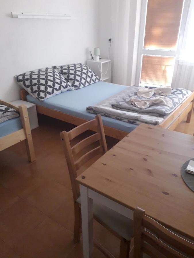 Ubytovani Anezka Lednice Bagian luar foto